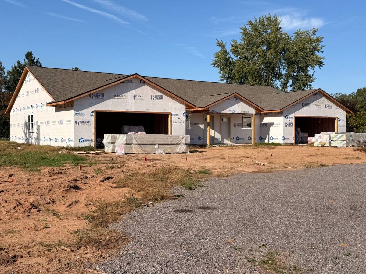 Townhouse for rent at Brand New 3-Bedroom Duplex, 911 Vixen Court, Port Edwards, WI 54469