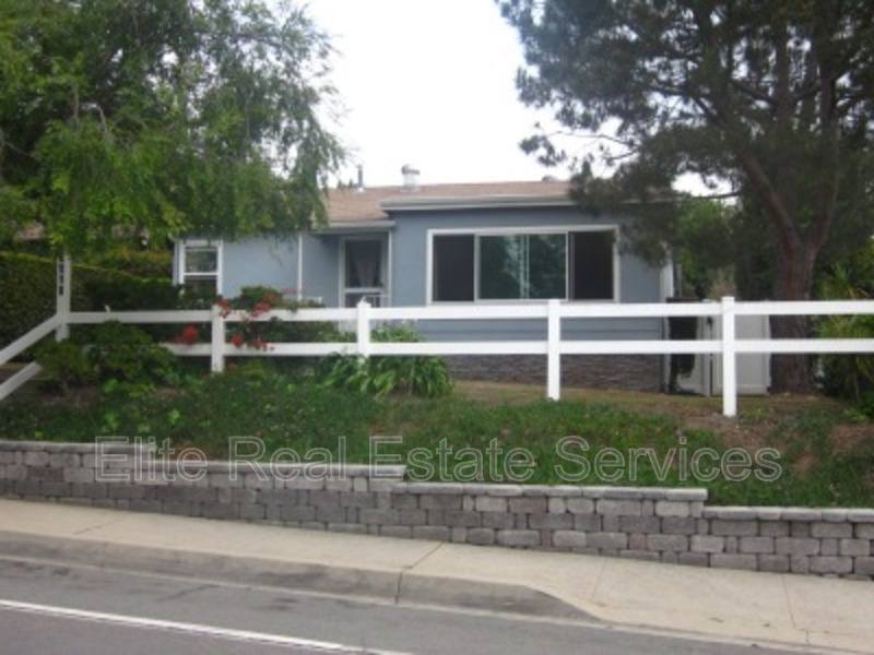 House for rent at 6919 Saranac St, San Diego, CA 92115