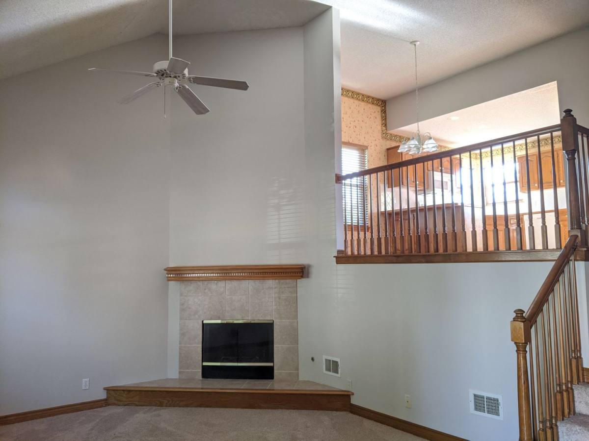 House for rent at 15641 Foster St, Overland Park, KS 66223