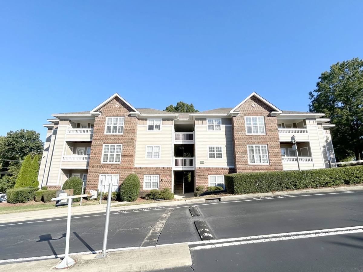 Condo for rent at 9909 Campus Walk Lane #D, Charlotte, NC 28262