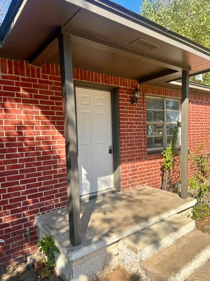 House for rent at 739 SE 40th St, Oklahoma City, OK 73129