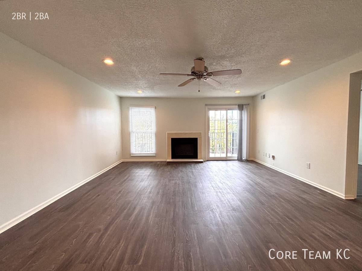 Apartment for rent at 2900 W 53rd St, Mission, KS 66205