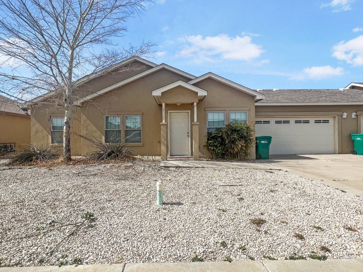 Apartment for rent at 2319-2331 N Desert Willow Lane, Hobbs, NM 88240