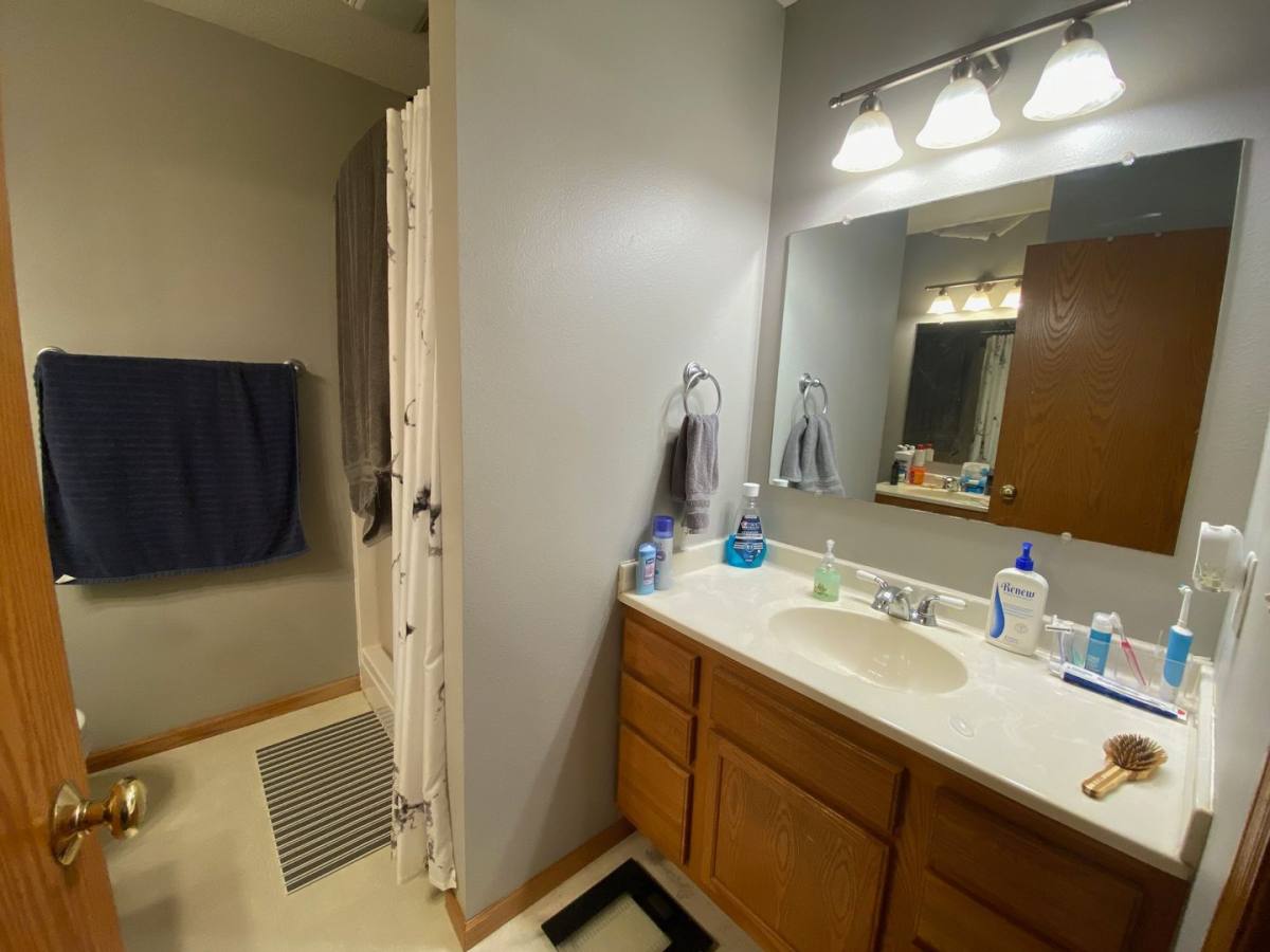 House for rent at 1265 Dodge St Court, Iowa City, IA 52245