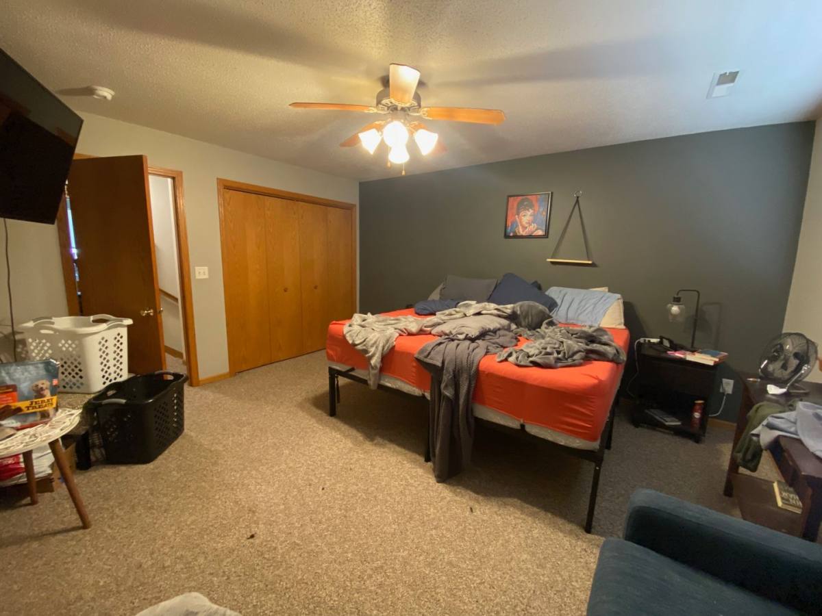 House for rent at 1265 Dodge St Court, Iowa City, IA 52245