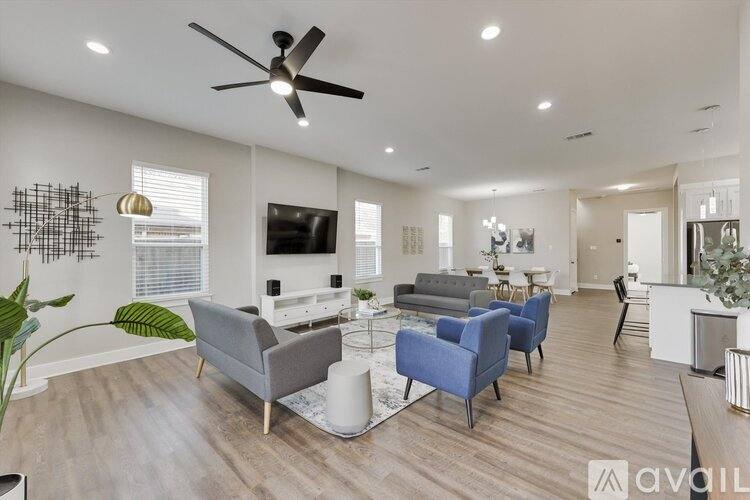 House for rent at 3421 Nomas St, Dallas, TX 75212