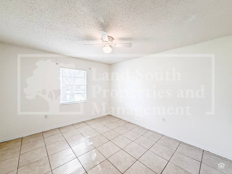 House for rent at 5011 Woodgreen Lane, Lakeland, FL 33811