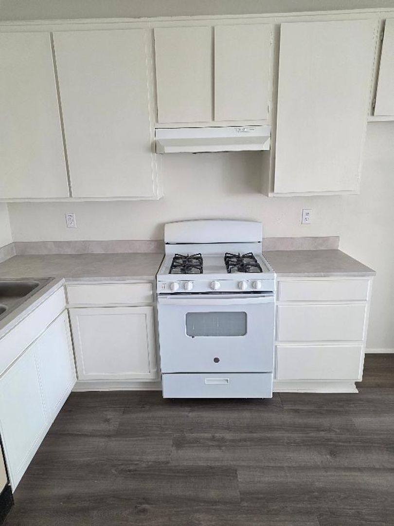 Condo for rent at 2500 B El Dorado Ave, Oxnard, CA 93033