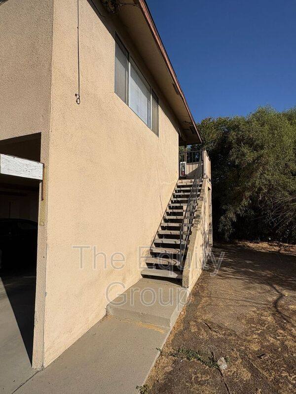 Apartment for rent at 2416-22 S Sallee St #2422, Visalia, CA 93277