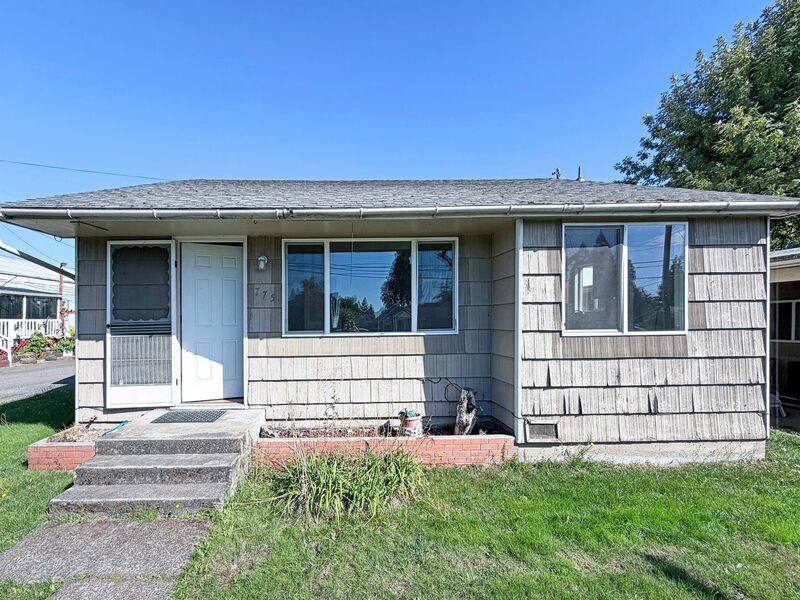 House for rent at 775 28th St, Springfield, OR 97477