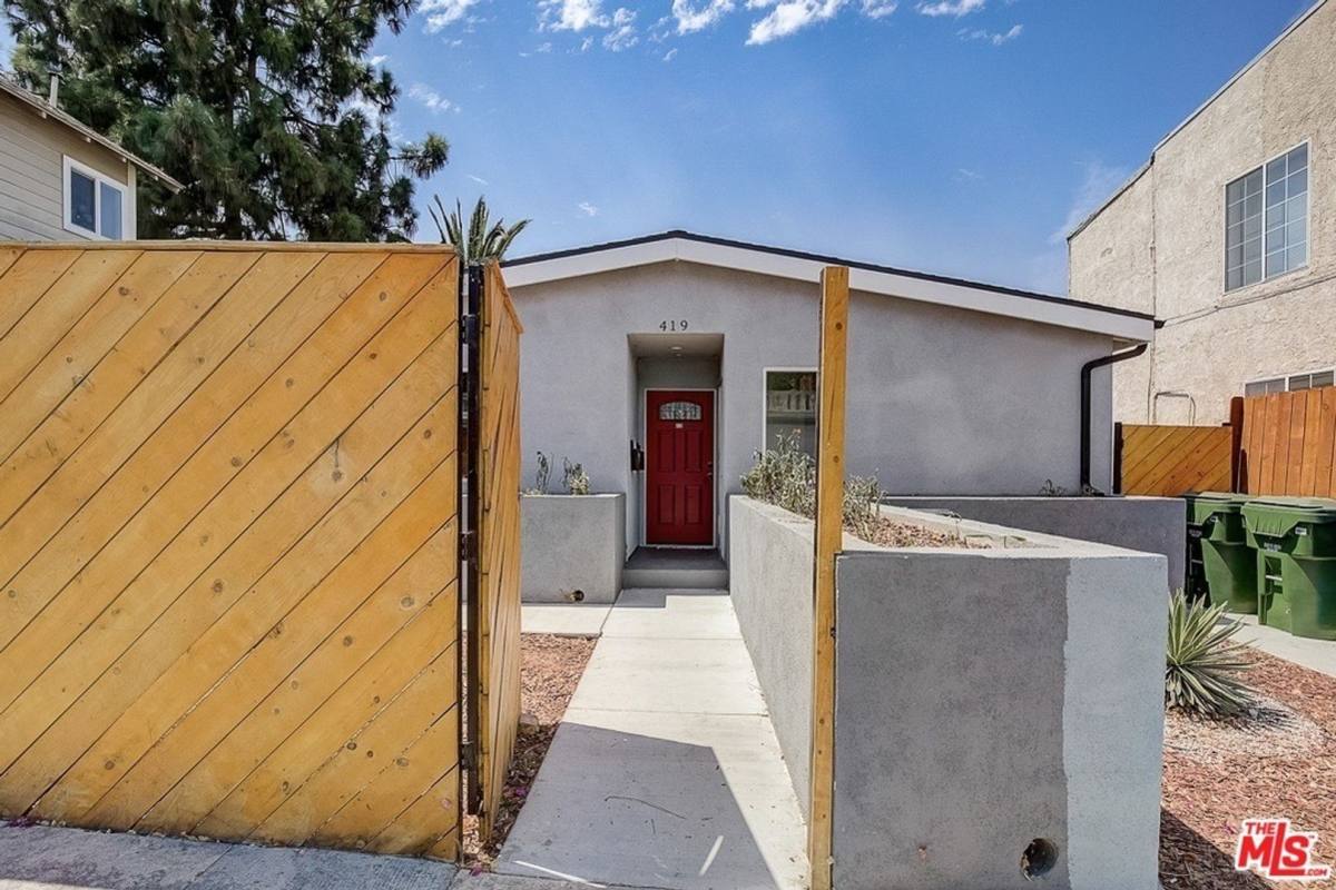 Apartment for rent at 419 S Lorena St, Los Angeles, CA 90063