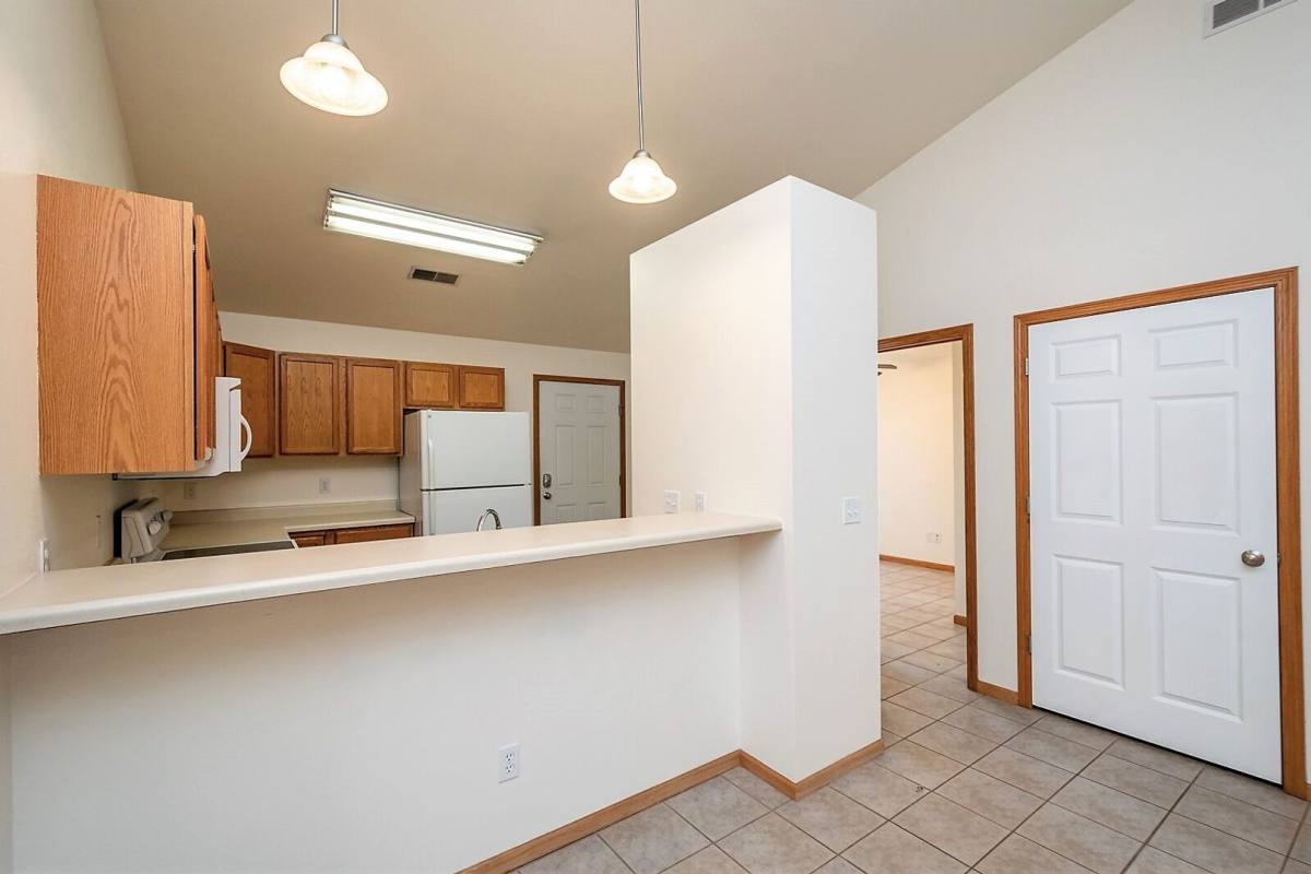 Condo for rent at 14 N Dodge St, Iowa City, IA 52245