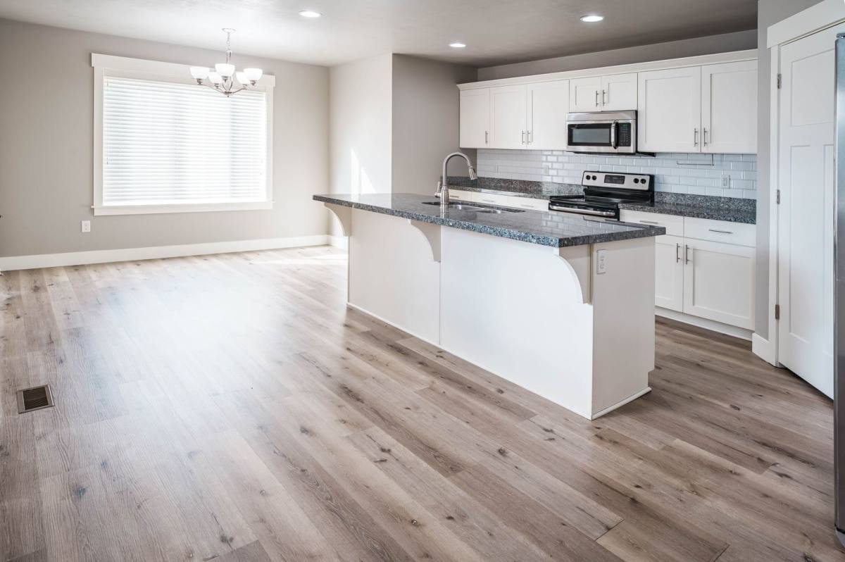 Townhouse for rent at 697 E 180 N, Orem, UT 84057