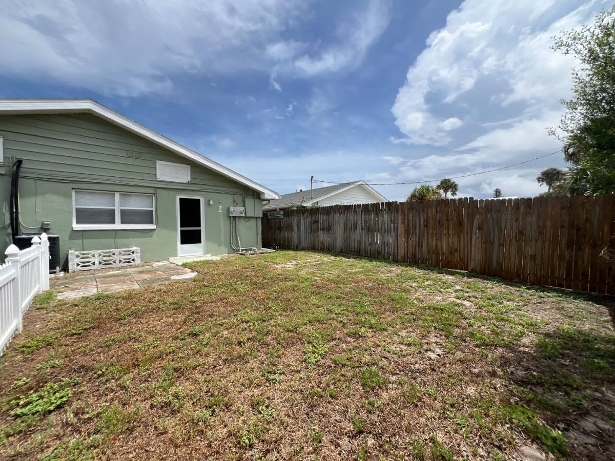 Apartment for rent at 3862 S Atlantic Ave, Daytona Beach, FL 32118