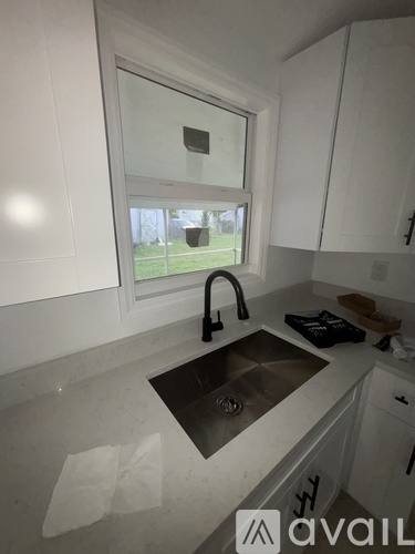 House for rent at 114 SE Placita Court, Port St. Lucie, FL 34983