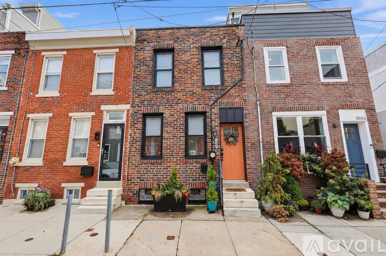 House for rent at 1842 Wilder St, Philadelphia, PA 19146