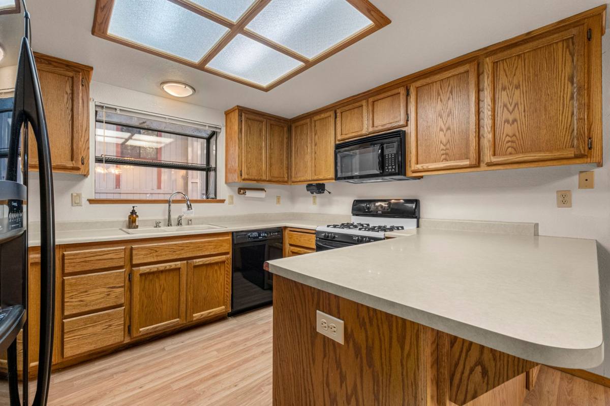 House for rent at 3712 Garnet Rd, Pollock Pines, CA 95726