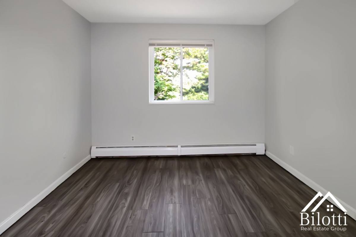 Apartment for rent at 18 Lee Rd, East Providence, RI 02914