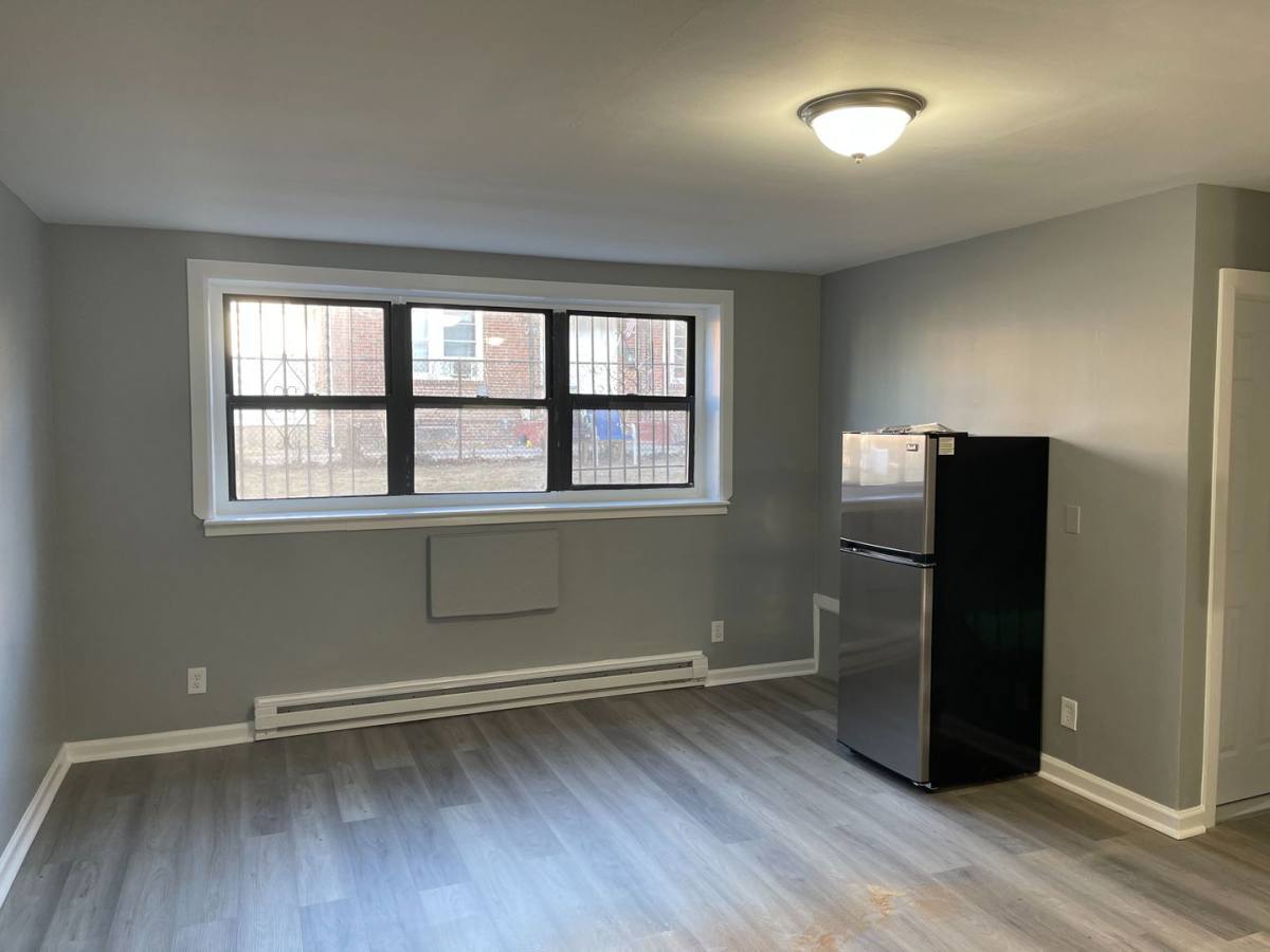 Apartment for rent at 1020 Greenwood Ave, Trenton, NJ 08609