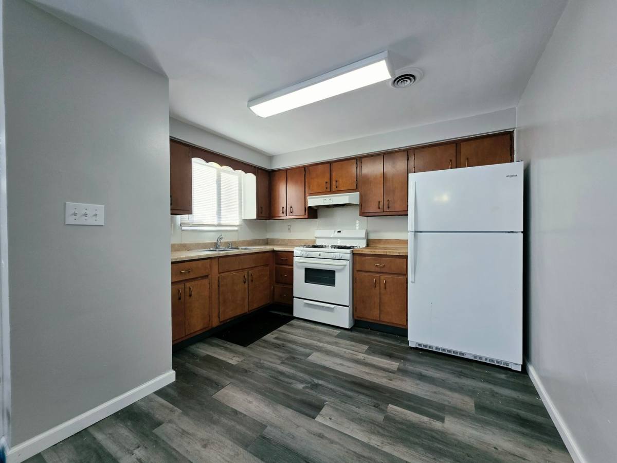 Apartment for rent at 601 Main St, McKees Rocks, PA 15136