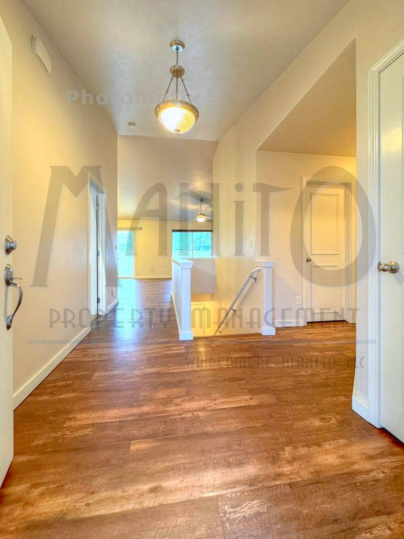 House for rent at 2003 N Bell St, Greenacres, WA 99016