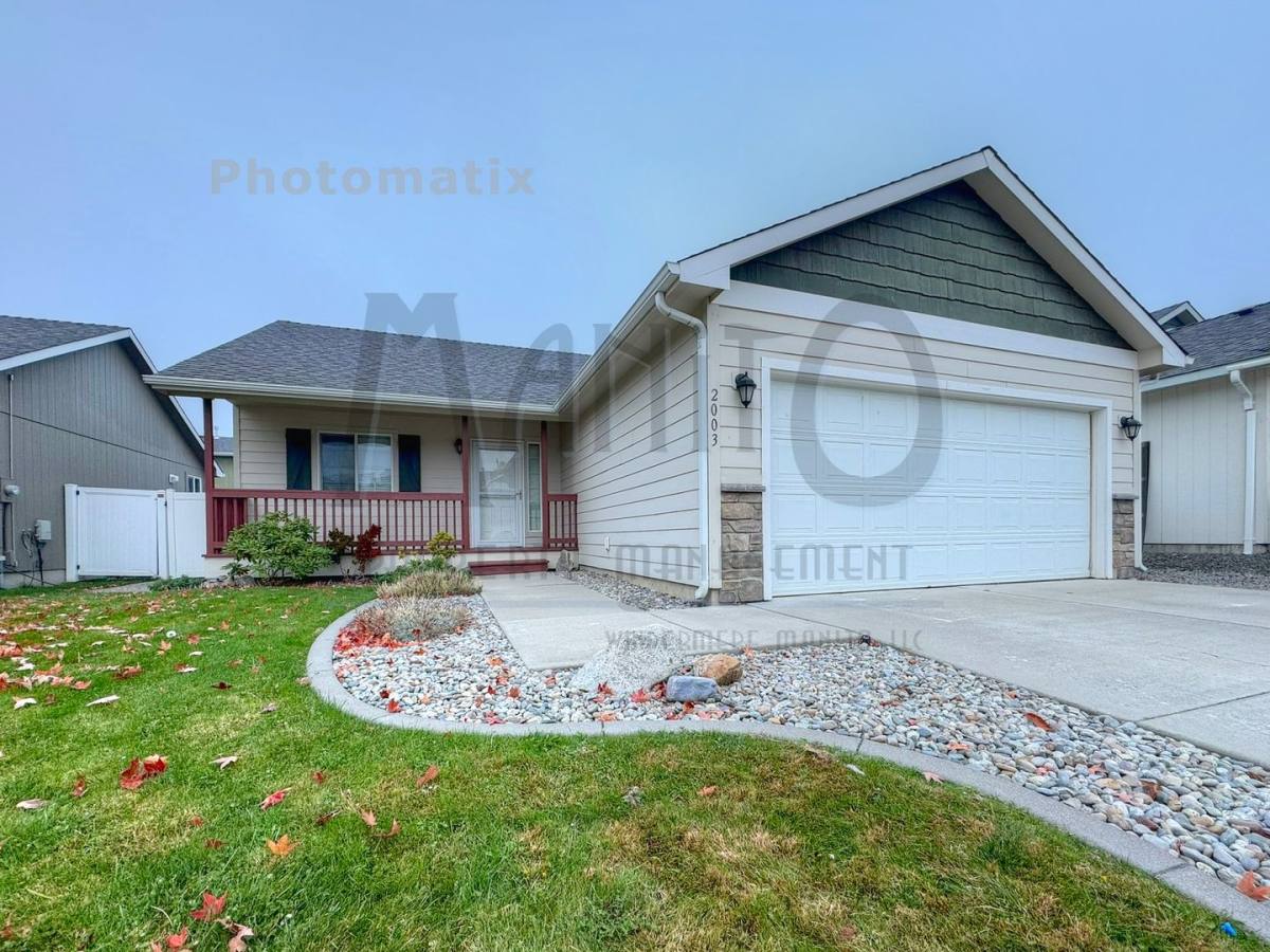 House for rent at 2003 N Bell St, Greenacres, WA 99016