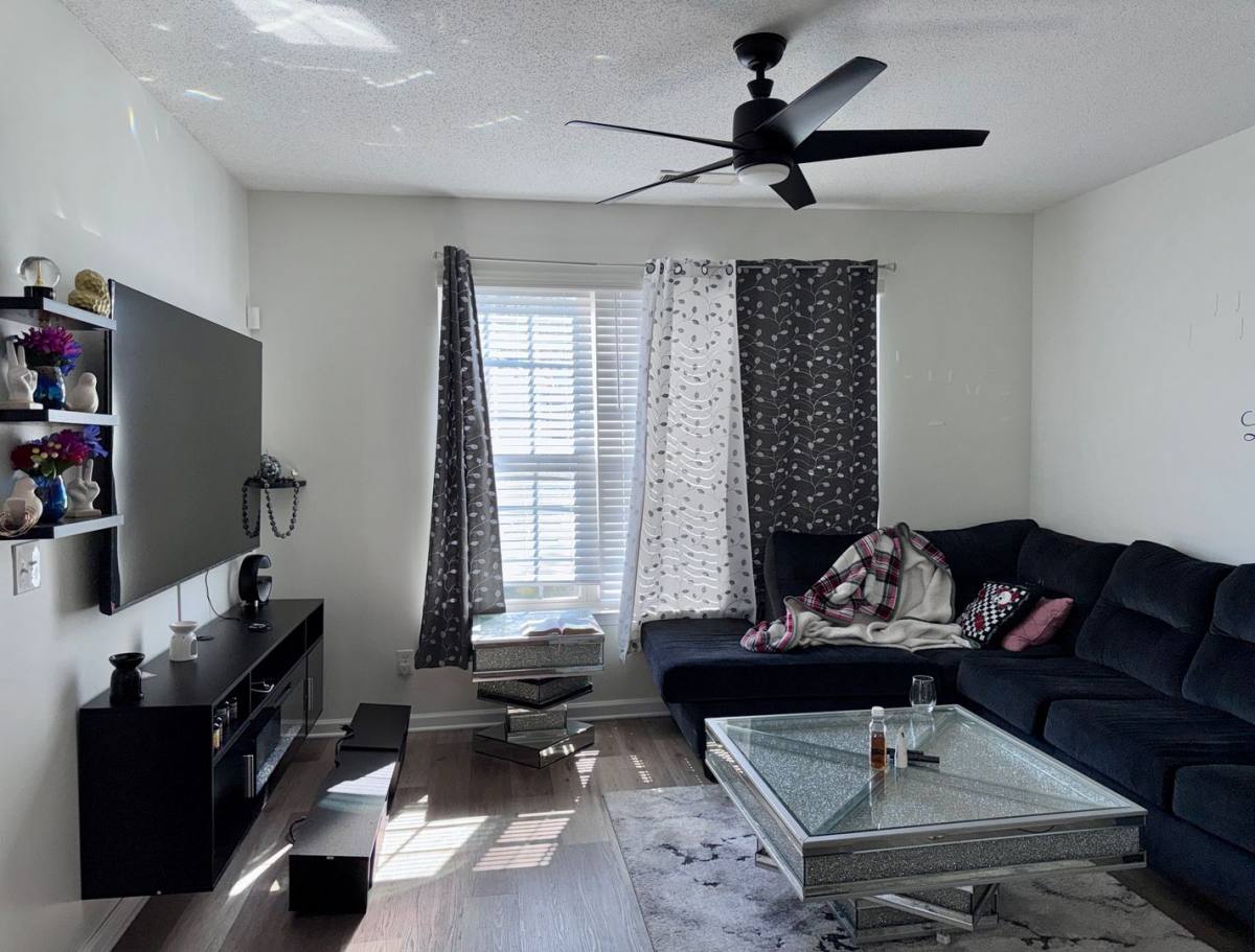 Townhouse for rent at 304 Commons Dr, Jonesboro, GA 30236