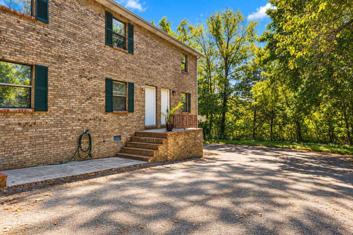 Townhouse for rent at 402 Peek Dr #4, Cookeville, TN 38501