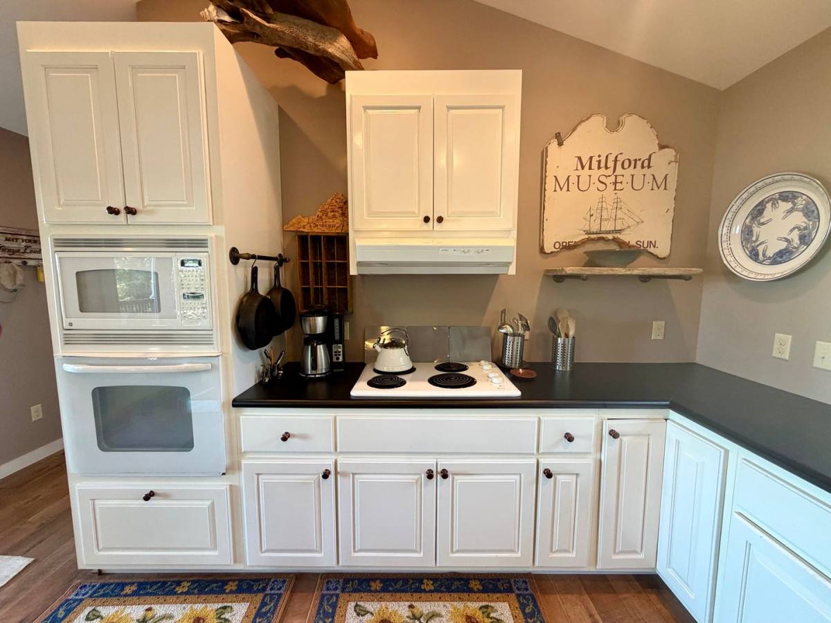 House for rent at 714 Roanoke Dr, Clarksville, VA 23927