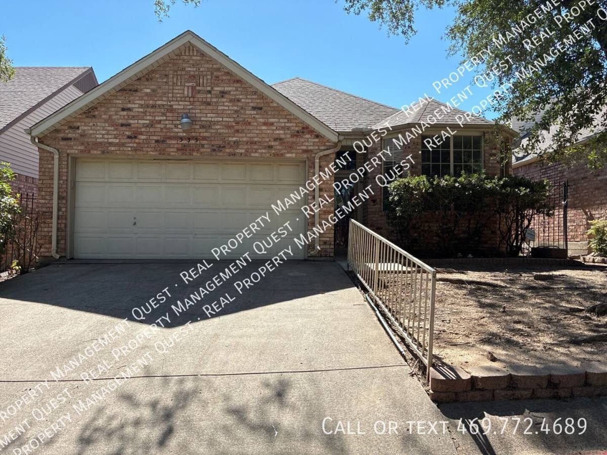 House for rent at 333 Fairhavens Dr, Grand Prairie, TX 75050