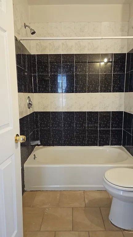 Apartment for rent at 255 Coleman St, Bridgeport, CT 06604