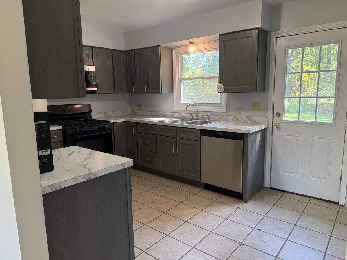 Apartment for rent at 23 Angela Circle #1, Painesville, OH 44077