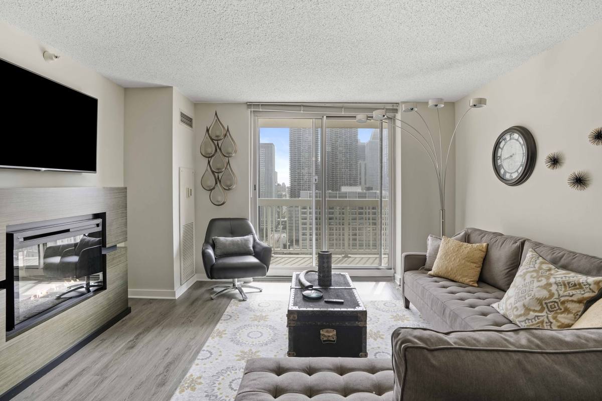 Apartment for rent at 530 N Dearborn St, Chicago, IL 60610