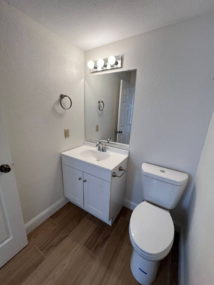Apartment for rent at 428 Kays Lane #BLDG 17, Hollister, MO 65672