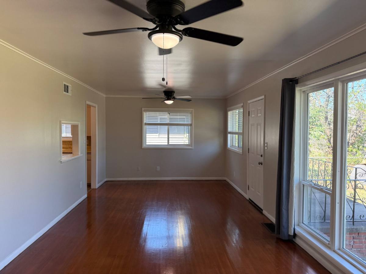 House for rent at 6635 E 27th St, Tulsa, OK 74129