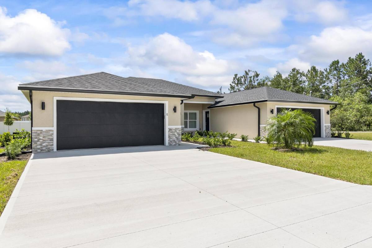 Townhouse for rent at 2B Louisburg Lane, Palm Coast, FL 32137