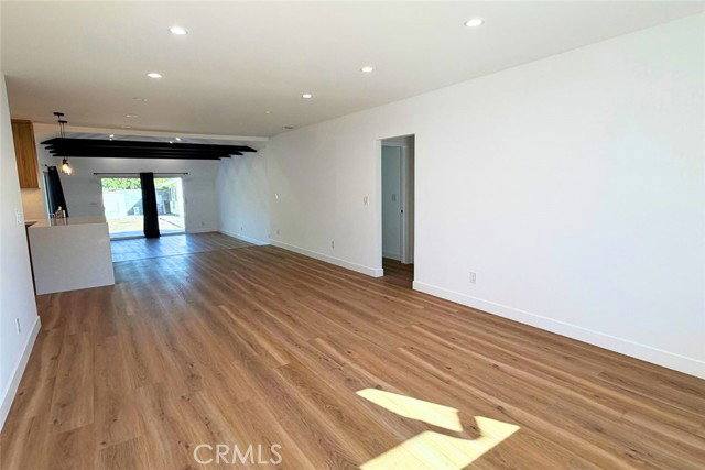 1828 N Kenwood St, Burbank, CA 91505 - House for Rent - Image 10