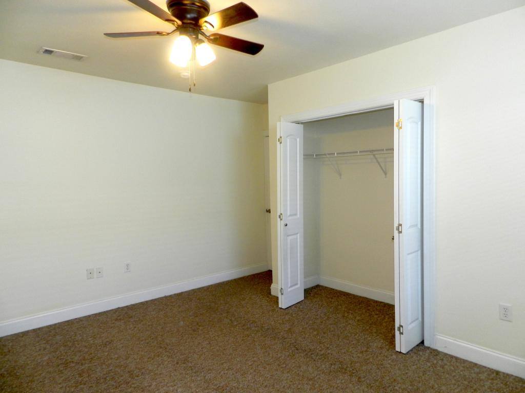 Apartment for rent at 6600 Bellaire Dr, New Orleans, LA 70124