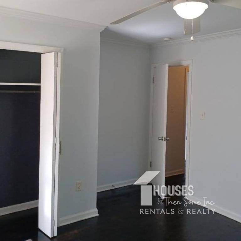 House for rent at 127 Lincoln Dr, Spartanburg, SC 29306