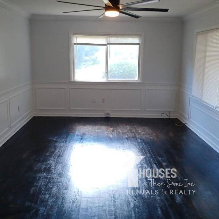 House for rent at 127 Lincoln Dr, Spartanburg, SC 29306