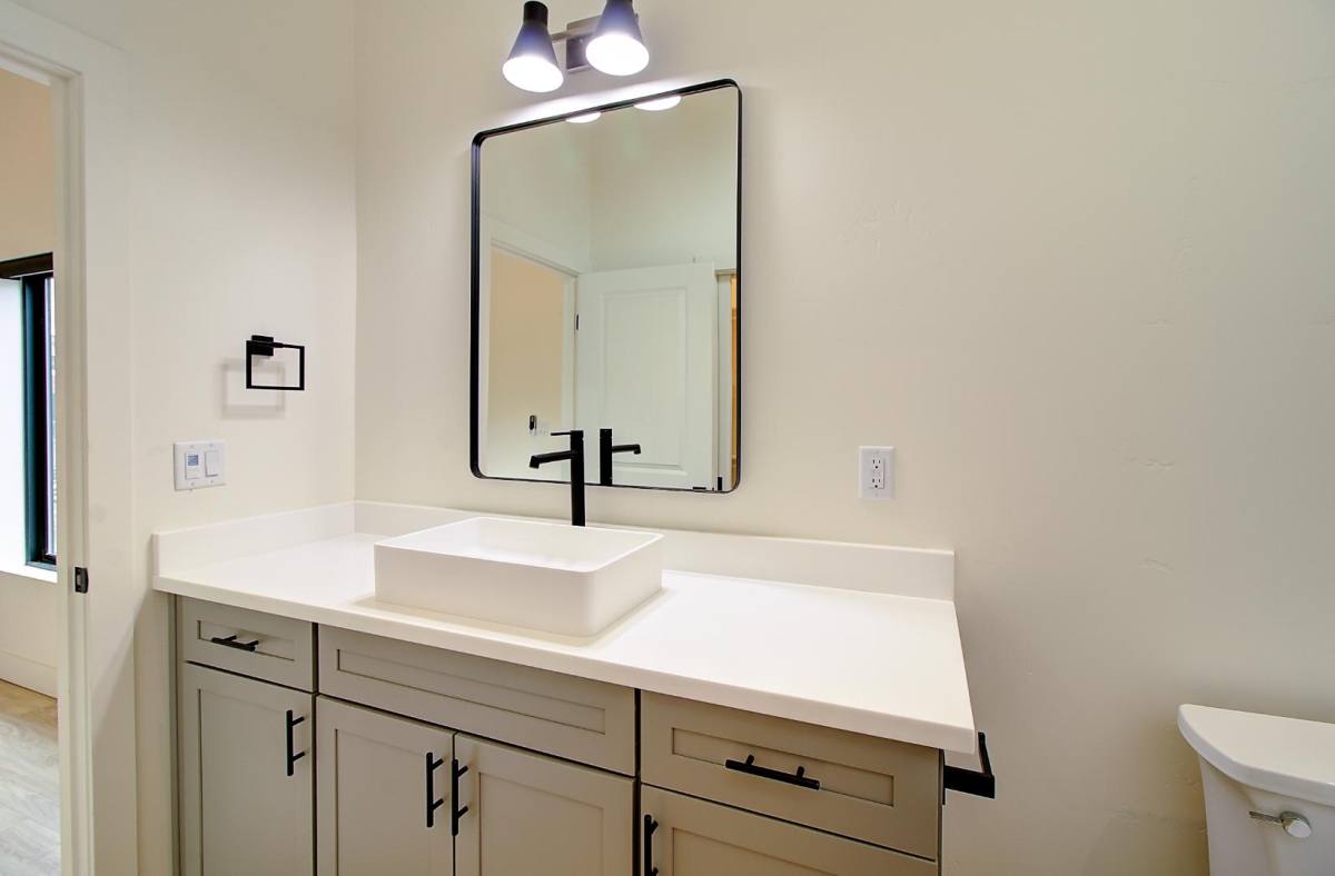 1221 E Emma Dr #1115-203, Flagstaff, AZ 86001 - Condo for Rent - Image 4