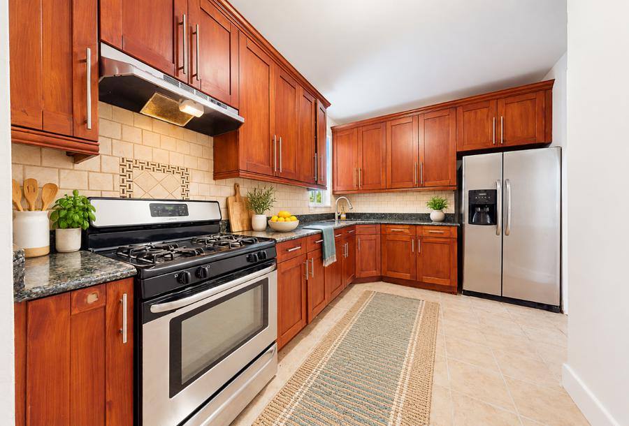 Apartment for rent at 1944 Madison Ave #1S, New York, NY 10035