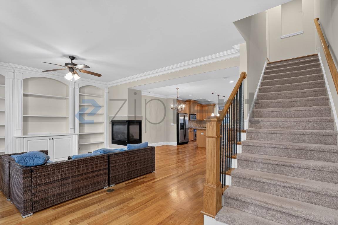 Townhouse for rent at 4977 Rosalie Rd, Alpharetta, GA 30022
