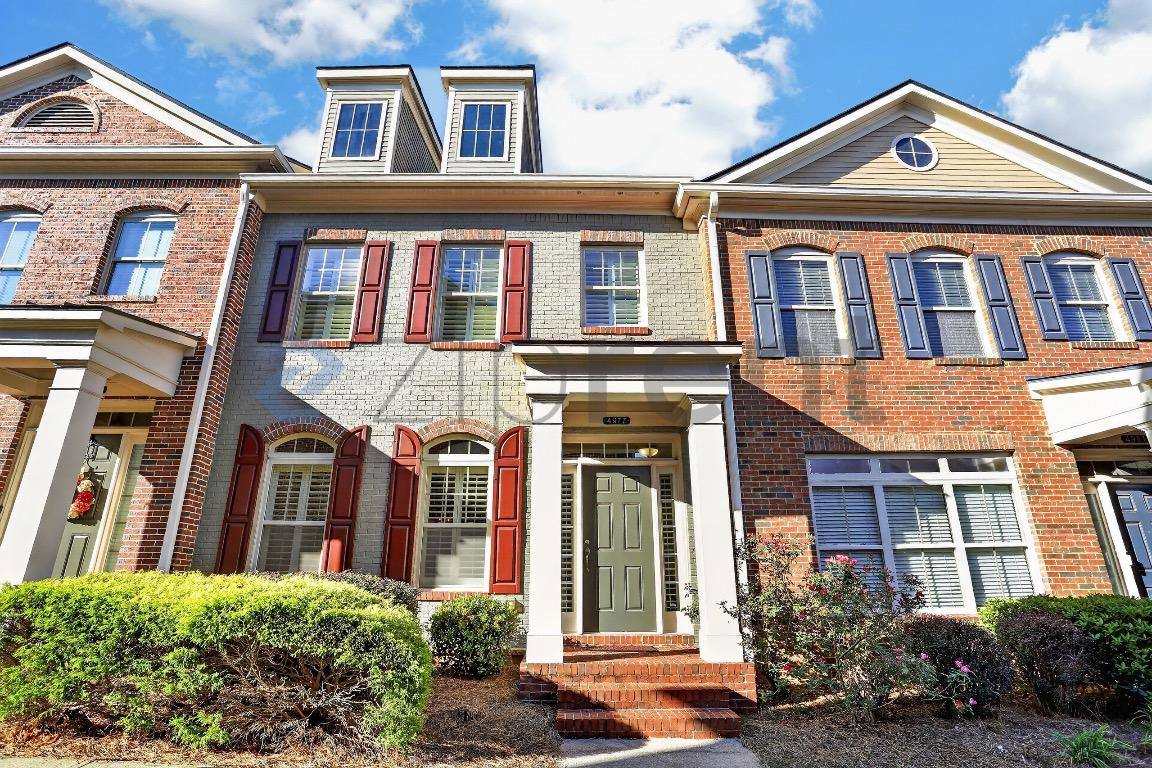 Townhouse for rent at 4977 Rosalie Rd, Alpharetta, GA 30022
