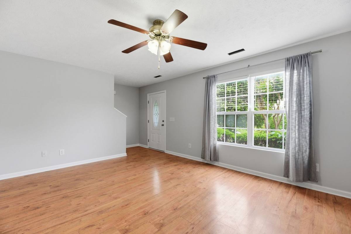 Townhouse for rent at 1424 William Holt Blvd, Sevierville, TN 37862