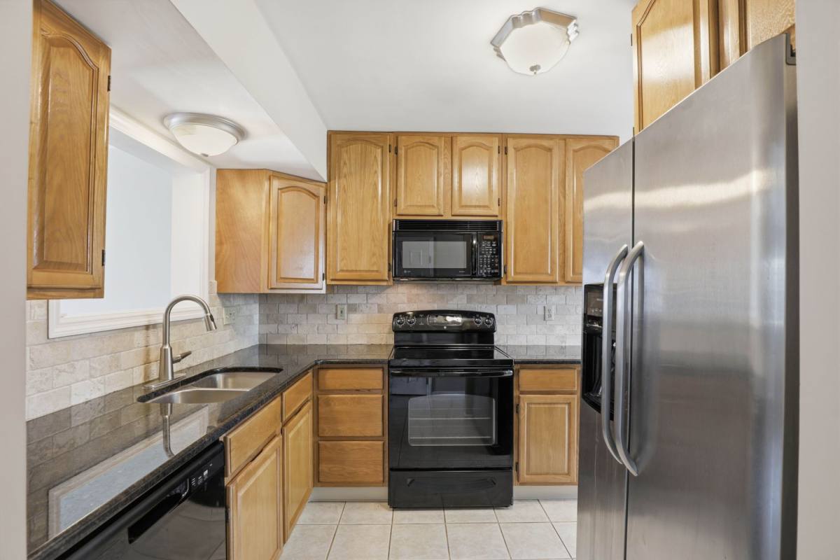 Townhouse for rent at 106 Spring Ridge Court, Lancaster, PA 17601