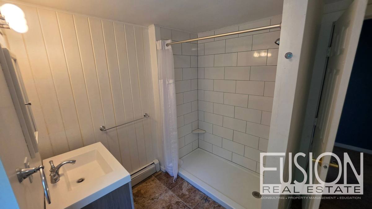 House for rent at 446 Colchester Ave, Burlington, VT 05401