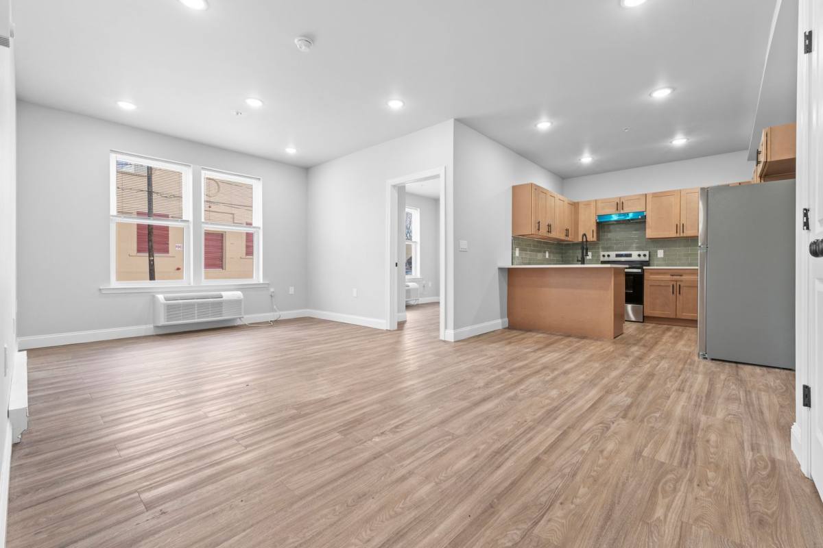 Apartment for rent at 414 S Carlisle St, Allentown, PA 18109