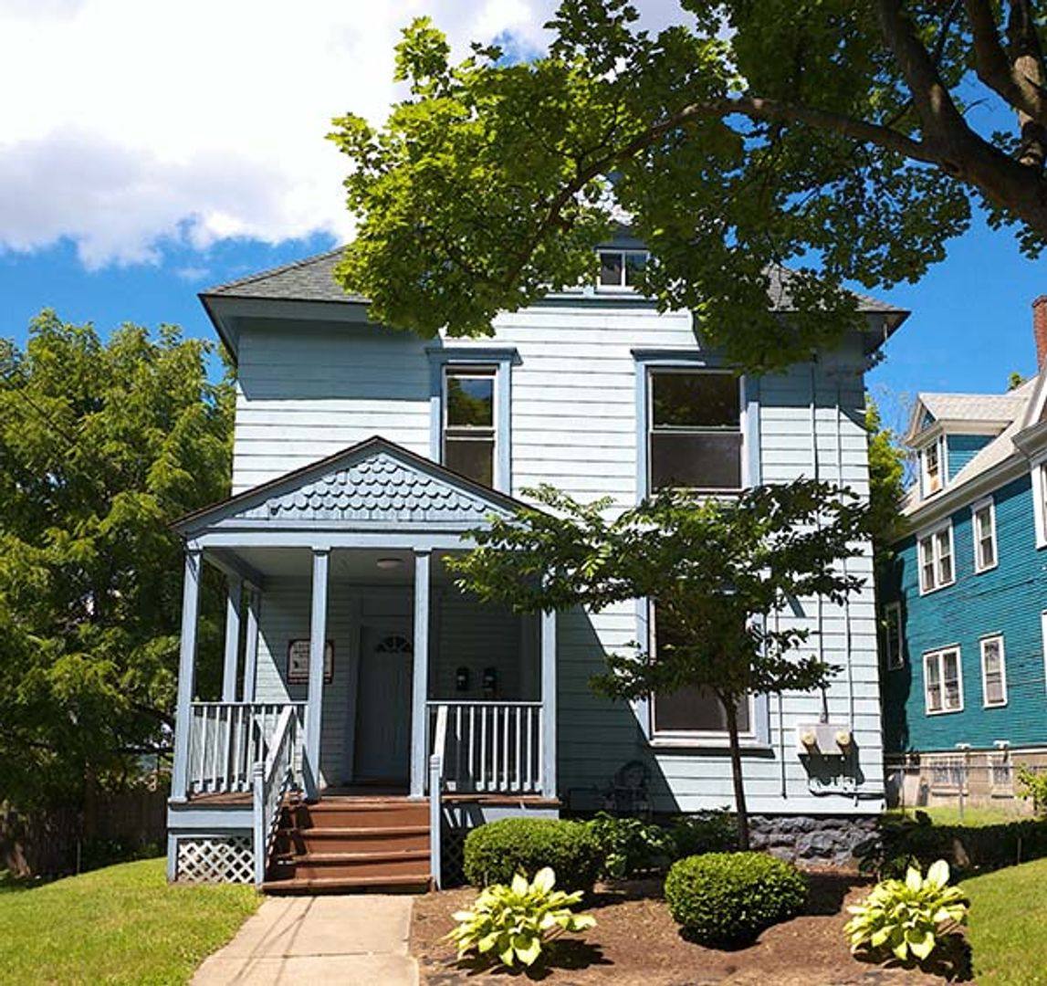 Apartment for rent at 1311 Madison St, Syracuse, NY 13210