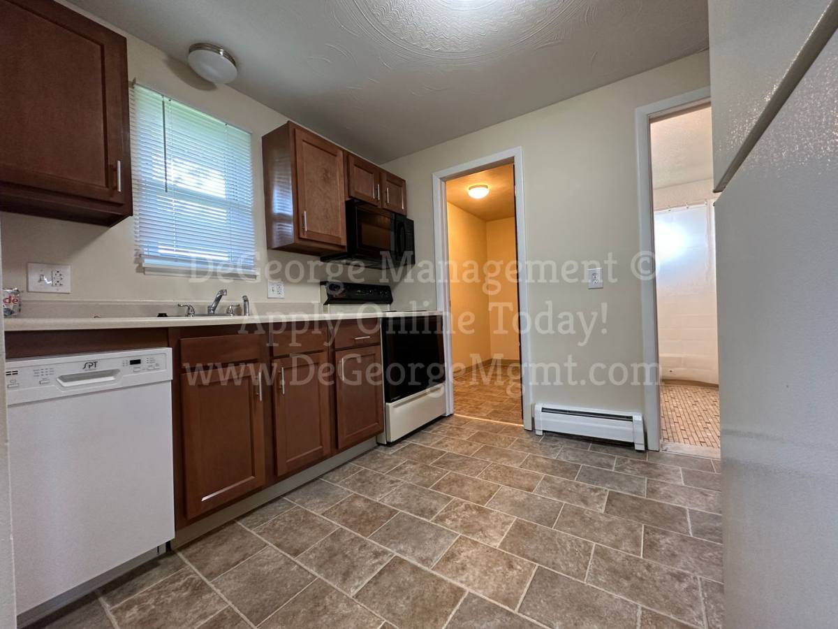 Apartment for rent at 2900 Lyell Rd, Rochester, NY 14606